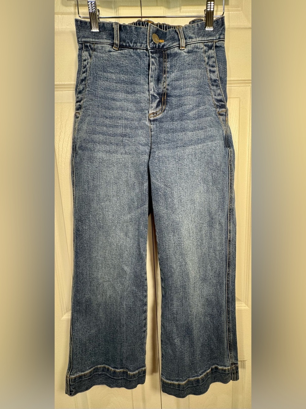 UGG Girls Wide Leg Crop high waist Jeans medium Wash Denim Youth Size small EUC